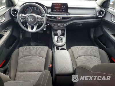 Zdjęcie 8 z 13 samochodu: 2024 KIA FORTE LXS VIN:3KPF24AD9RE729115 - miniatura