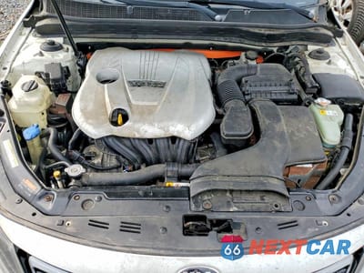 Zdjęcie 11 z 12 samochodu: 2013 KIA OPTIMA HYBRID VIN:KNAGM4AD1D5040573 - miniatura