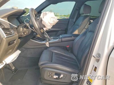 Zdjęcie 7 z 14 samochodu: 2023 BMW X5 M50I VIN:5UXJU4C06P9N62582 - miniatura