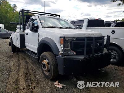 Czwarte zdjęcie samochodu z boku: 2020 FORD F550 SUPER DUTY VIN:1FDUF5HN1LEE10418 - miniatura