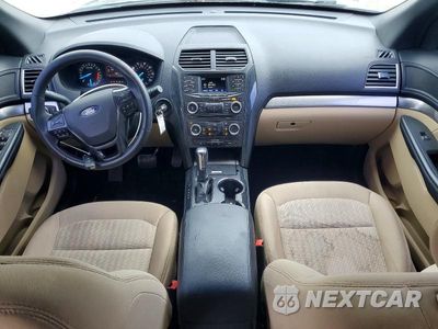 Zdjęcie 8 z 13 samochodu: 2017 FORD EXPLORER VIN:1FM5K8B86HGD87329 - miniatura