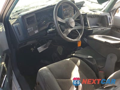 Zdjęcie 8 z 12 samochodu: 1994 CHEVROLET GMT-400 C1500 VIN:1GCDC14Z6RZ219044 - miniatura