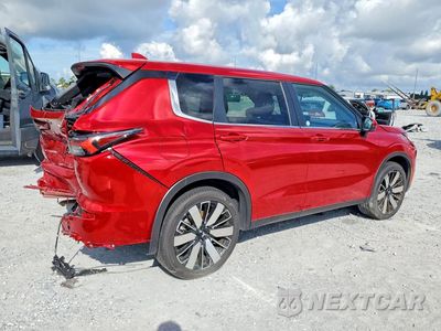 Trzecie zdjęcie samochodu z tyłu: 2025 MITSUBISHI OUTLANDER SE VIN:JA4J4VA89SZ057557 - miniatura