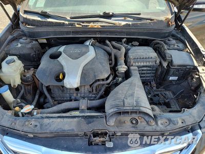 Zdjęcie 11 z 12 samochodu: 2011 HYUNDAI SONATA LIMITED 2.0T VIN:5NPEC4AB1BH240488 - miniatura