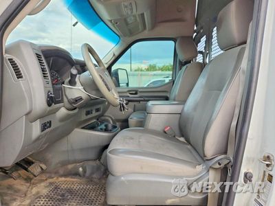 Zdjęcie 7 z 14 samochodu: 2020 NISSAN NV 2500 HD SV VIN:1N6AF0LY9LN802197 - miniatura