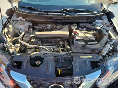 Zdjęcie 12 z 13 samochodu: 2017 NISSAN ROGUE SV VIN:KNMAT2MT0HP594927 - miniatura