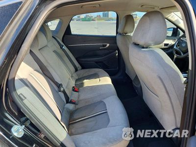 Zdjęcie 10 z 12 samochodu: 2020 HYUNDAI SONATA SEL VIN:5NPEL4JA4LH055988 - miniatura