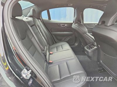 Zdjęcie 10 z 13 samochodu: 2019 VOLVO S60 T5 INSCRIPTION VIN:7JR102FL1KG014888 - miniatura