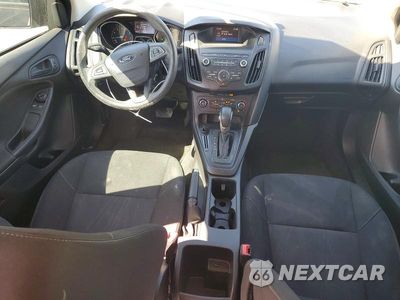 Zdjęcie 8 z 12 samochodu: 2018 FORD FOCUS S VIN:1FADP3E2XJL243152 - miniatura