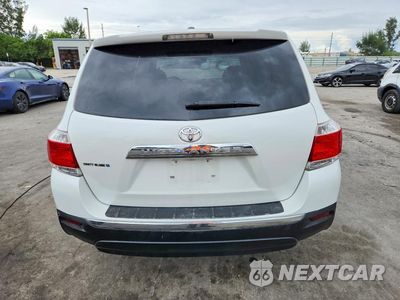 Zdjęcie 6 z 13 samochodu: 2011 TOYOTA HIGHLANDER BASE VIN:5TDZK3EH6BS049723 - miniatura