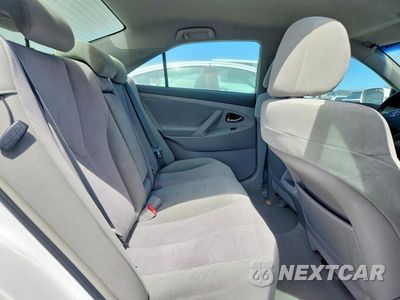 Zdjęcie 10 z 12 samochodu: 2010 TOYOTA CAMRY LE VIN:4T1BF3EKXAU550282 - miniatura