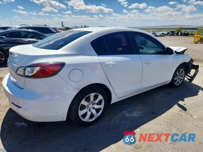 Trzecie zdjęcie samochodu z tyłu: 2012 MAZDA 3 I VIN:JM1BL1UF1C1614767 - miniatura