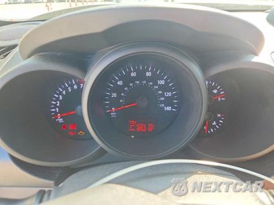 Zdjęcie 9 z 13 samochodu: 2012 KIA SOUL BASE VIN:KNDJT2A57C7430458 - miniatura