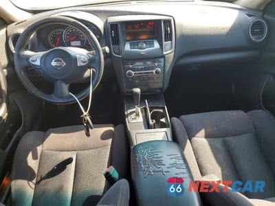 Zdjęcie 8 z 12 samochodu: 2013 NISSAN MAXIMA 3.5 S VIN:1N4AA5AP3DC815782 - miniatura