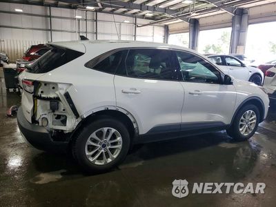 Trzecie zdjęcie samochodu z tyłu: 2020 FORD ESCAPE SE VIN:1FMCU9G64LUB67423 - miniatura