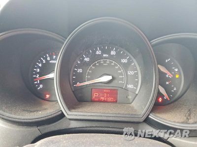 Zdjęcie 9 z 12 samochodu: 2014 KIA RIO EX VIN:KNADN5A38E6386127 - miniatura