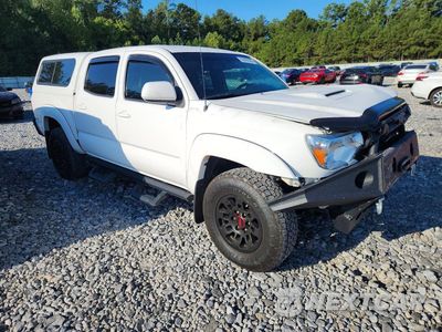 Czwarte zdjęcie samochodu z boku: 2013 TOYOTA TACOMA DOUBLE CAB VIN:5TFJX4GN0DX019833 - miniatura