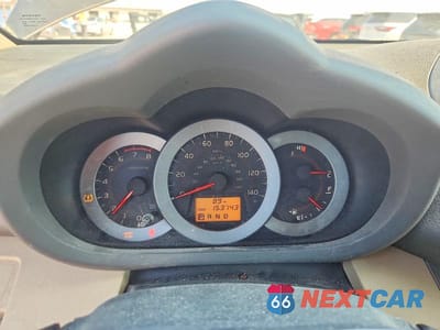 Zdjęcie 9 z 13 samochodu: 2011 TOYOTA RAV4 BASE VIN:2T3BF4DV5BW101263 - miniatura