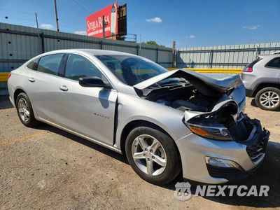Czwarte zdjęcie samochodu z boku: 2020 CHEVROLET MALIBU LS VIN:1G1ZC5ST8LF072237 - miniatura