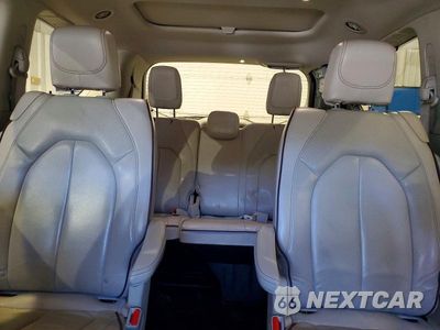Zdjęcie 10 z 13 samochodu: 2020 CHRYSLER PACIFICA LIMITED VIN:2C4RC1GG6LR171529 - miniatura