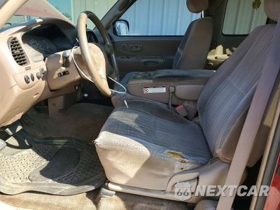 Zdjęcie 7 z 12 samochodu: 2002 TOYOTA TUNDRA SR5 V8 VIN:5TBBT44142S267502 - miniatura