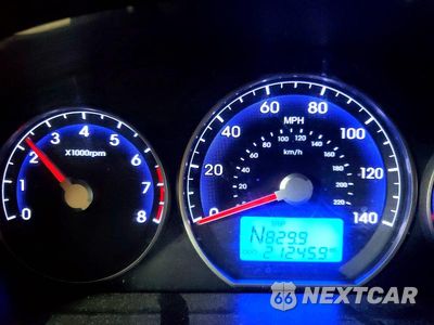 Zdjęcie 9 z 13 samochodu: 2010 HYUNDAI SANTA FE GLS VIN:5NMSGDAB7AH372190 - miniatura