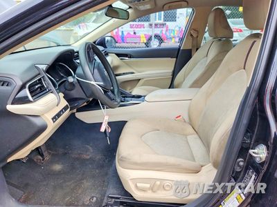 Zdjęcie 7 z 12 samochodu: 2019 TOYOTA CAMRY LE VIN:4T1B11HK8KU686149 - miniatura