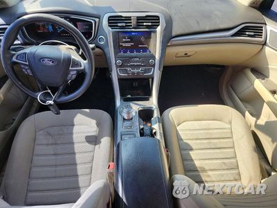 Zdjęcie 8 z 12 samochodu: 2020 FORD FUSION SE VIN:3FA6P0HD3LR261405 - miniatura