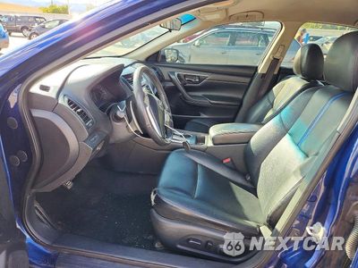 Zdjęcie 7 z 13 samochodu: 2016 NISSAN ALTIMA 2.5 SR VIN:1N4AL3APXGC226490 - miniatura