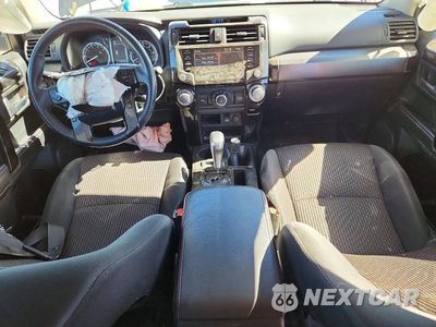 Zdjęcie 8 z 13 samochodu: 2020 TOYOTA 4RUNNER TRD OFF-ROAD VIN:JTEBU5JR0L5800601 - miniatura