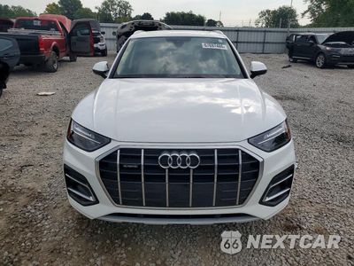 Piąte zdjęcie samochodu w środku: 2021 AUDI Q5 PREMIUM VIN:WA1AAAFY1M2136601 - miniatura