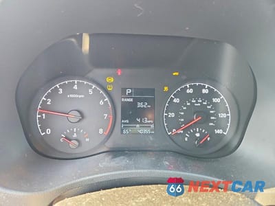 Zdjęcie 9 z 13 samochodu: 2019 HYUNDAI ACCENT SEL VIN:3KPC24A35KE056565 - miniatura