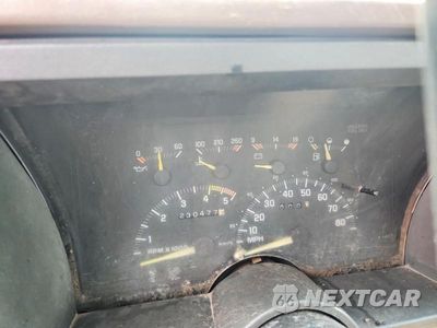 Zdjęcie 9 z 12 samochodu: 1993 GMC SIERRA C1500 VIN:2GTEC19Z7P1508646 - miniatura