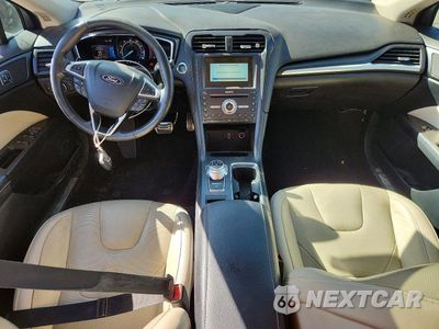 Zdjęcie 8 z 12 samochodu: 2017 FORD FUSION TITANIUM VIN:3FA6P0K9XHR222029 - miniatura
