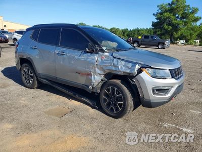 Czwarte zdjęcie samochodu z boku: 2020 JEEP COMPASS TRAILHAWK VIN:3C4NJDDB1LT207963 - miniatura