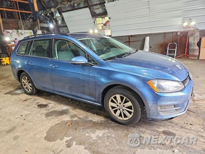 Czwarte zdjęcie samochodu z boku: 2016 VOLKSWAGEN GOLF SPORTWAGEN S VIN:3VWC17AU5GM516895 - miniatura