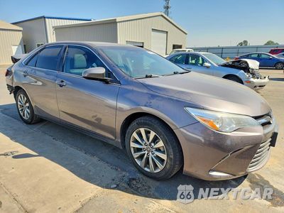 Czwarte zdjęcie samochodu z boku: 2017 TOYOTA CAMRY XLE VIN:4T1BF1FK5HU631462 - miniatura