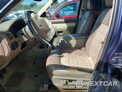 Zdjęcie 7 z 13 samochodu: 2004 FORD EXPLORER EDDIE BAUER VIN:1FMZU74K54UB57856 - miniatura