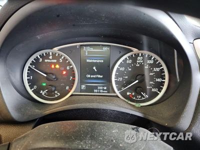 Zdjęcie 9 z 12 samochodu: 2018 NISSAN SENTRA S VIN:3N1AB7AP4JY243758 - miniatura