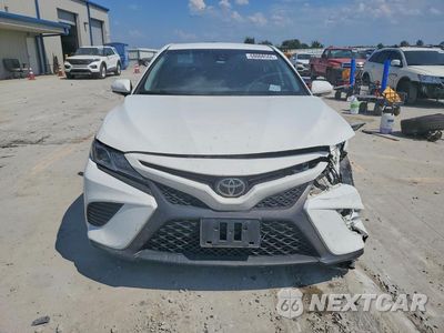 Piąte zdjęcie samochodu w środku: 2020 TOYOTA CAMRY SE VIN:4T1M11AK2LU371769 - miniatura