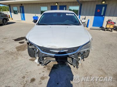 Piąte zdjęcie samochodu w środku: 2015 CHRYSLER 200 LIMITED VIN:1C3CCCAB9FN677599 - miniatura