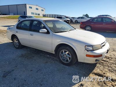 Czwarte zdjęcie samochodu z boku: 1997 NISSAN MAXIMA GXE VIN:JN1CA21D1VT876253 - miniatura