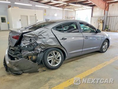 Trzecie zdjęcie samochodu z tyłu: 2020 HYUNDAI ELANTRA SEL VIN:KMHD84LF6LU105216 - miniatura