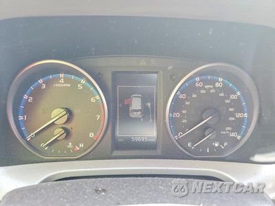 Zdjęcie 9 z 13 samochodu: 2018 TOYOTA RAV4 XLE VIN:2T3WFREV5JW479787 - miniatura