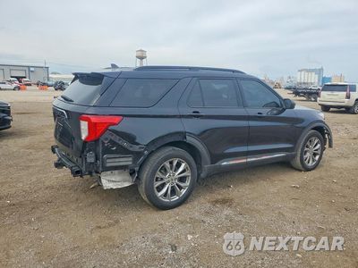 Trzecie zdjęcie samochodu z tyłu: 2021 FORD EXPLORER XLT VIN:1FMSK8DH4MGA79117 - miniatura