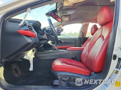 Zdjęcie 7 z 13 samochodu: 2022 TOYOTA CAMRY XSE VIN:4T1K61BK2NU057565 - miniatura