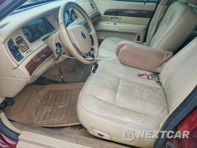 Zdjęcie 7 z 13 samochodu: 2009 MERCURY GRAND MARQUIS LS VIN:2MEHM75V39X609729 - miniatura