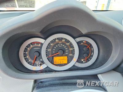 Zdjęcie 9 z 13 samochodu: 2010 TOYOTA RAV4 BASE VIN:2T3BF4DV4AW081716 - miniatura
