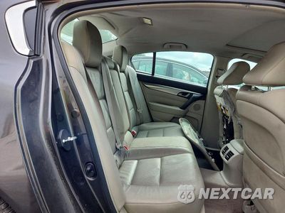Zdjęcie 10 z 12 samochodu: 2011 ACURA TL VIN:19UUA8F58BA005199 - miniatura
