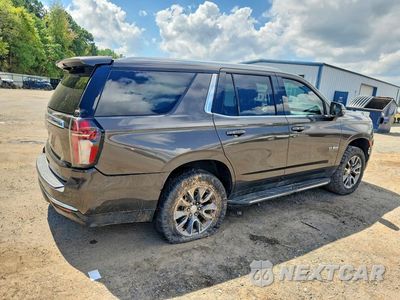 Trzecie zdjęcie samochodu z tyłu: 2021 CHEVROLET TAHOE LS VIN:1GNSCNKD2MR185061 - miniatura